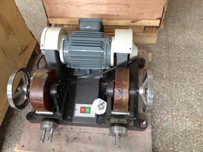 UL2556标准试样磨平机出货了